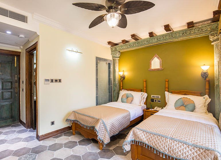 Heritage Standard Room